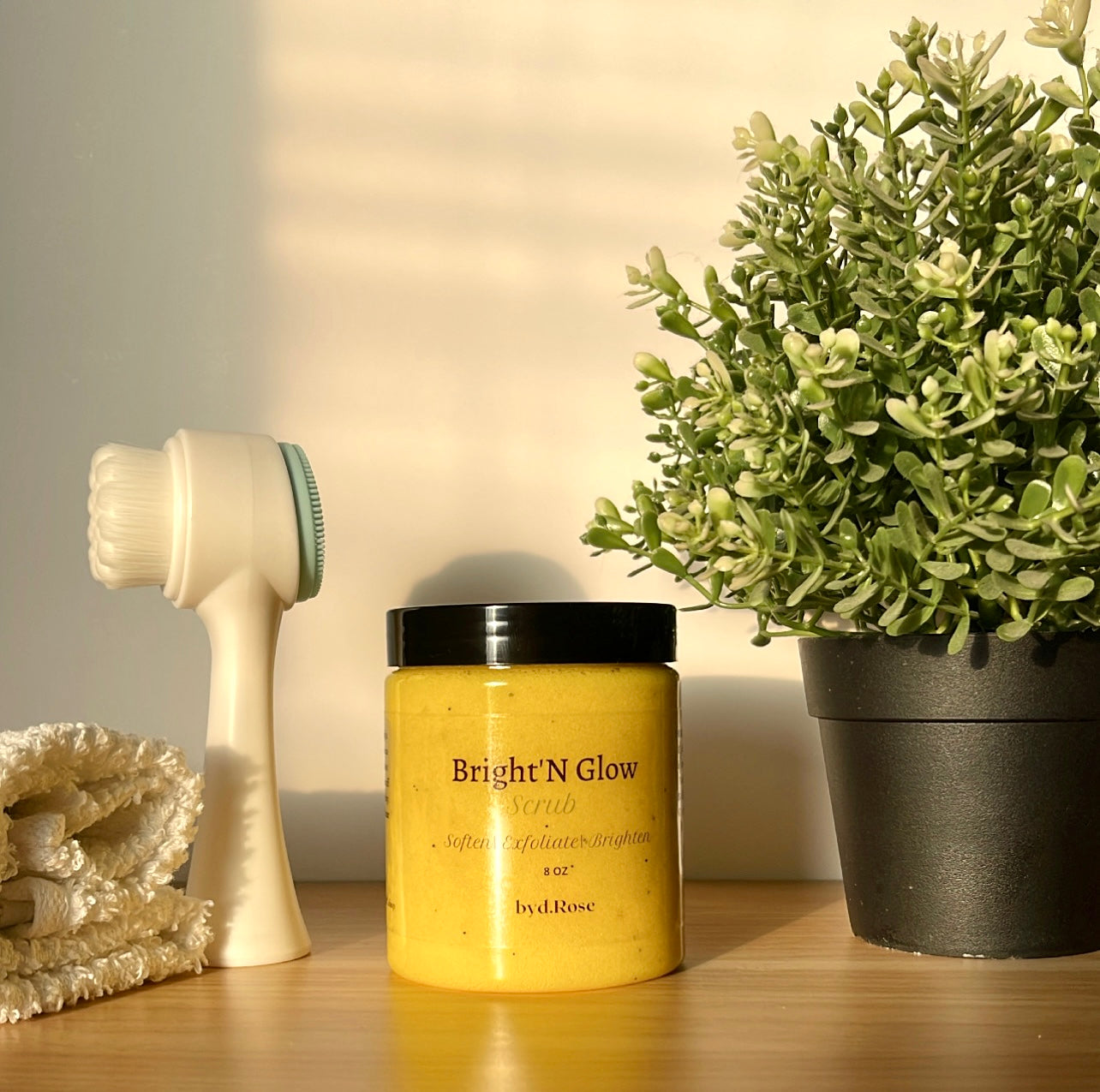 Bright’N Glow Turmeric Scrub