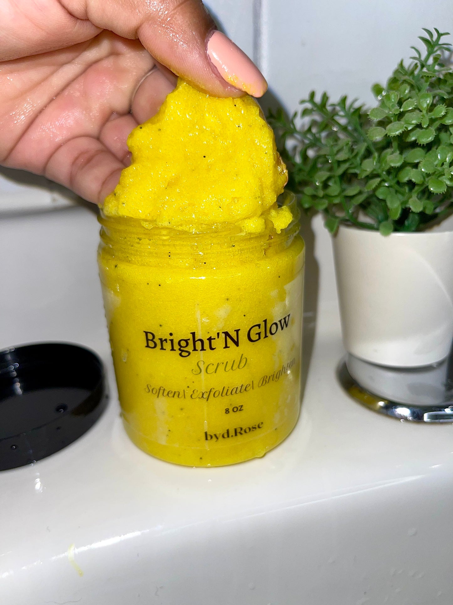 Bright’N Glow Turmeric Scrub